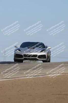 media/Oct-26-2025-CalClub SCCA (Sun) [[8ce1e69566]]/Group 1/Session 2 (Grapevine)/